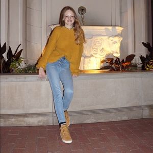 Meet your Posher, Kelsie